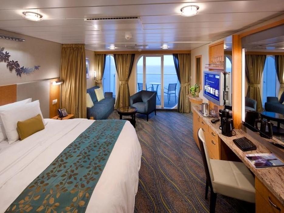 Джуниор-сьют Allure of the Seas
