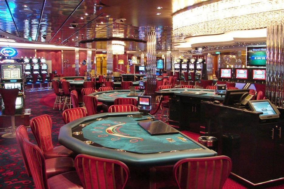 Casino Royale на Allure of the Seas
